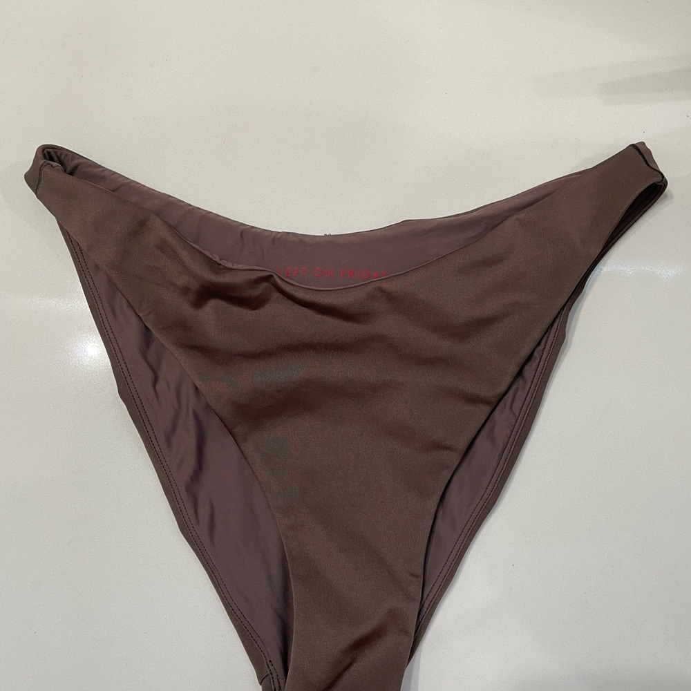 Left on Friday Dip bottom